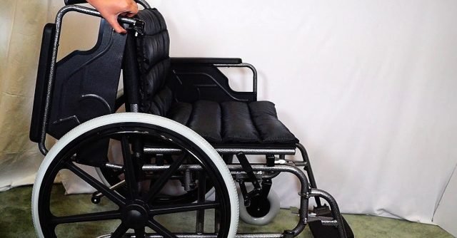 Foldable Elderly Electric Wheelchair India 2020